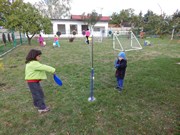 Hrajeme si na zahrádce